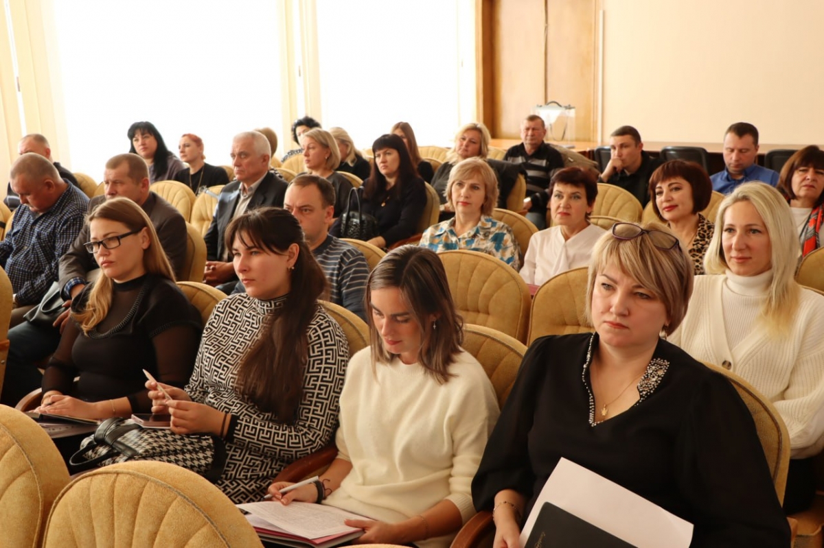 В ходе расширенного аппаратного совещания был представлен Глава Лутугинского муниципального округа