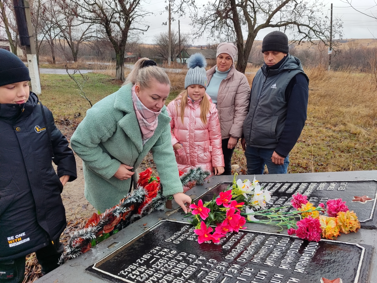 В селе Пятигоровка почтили память Неизвестного солдата