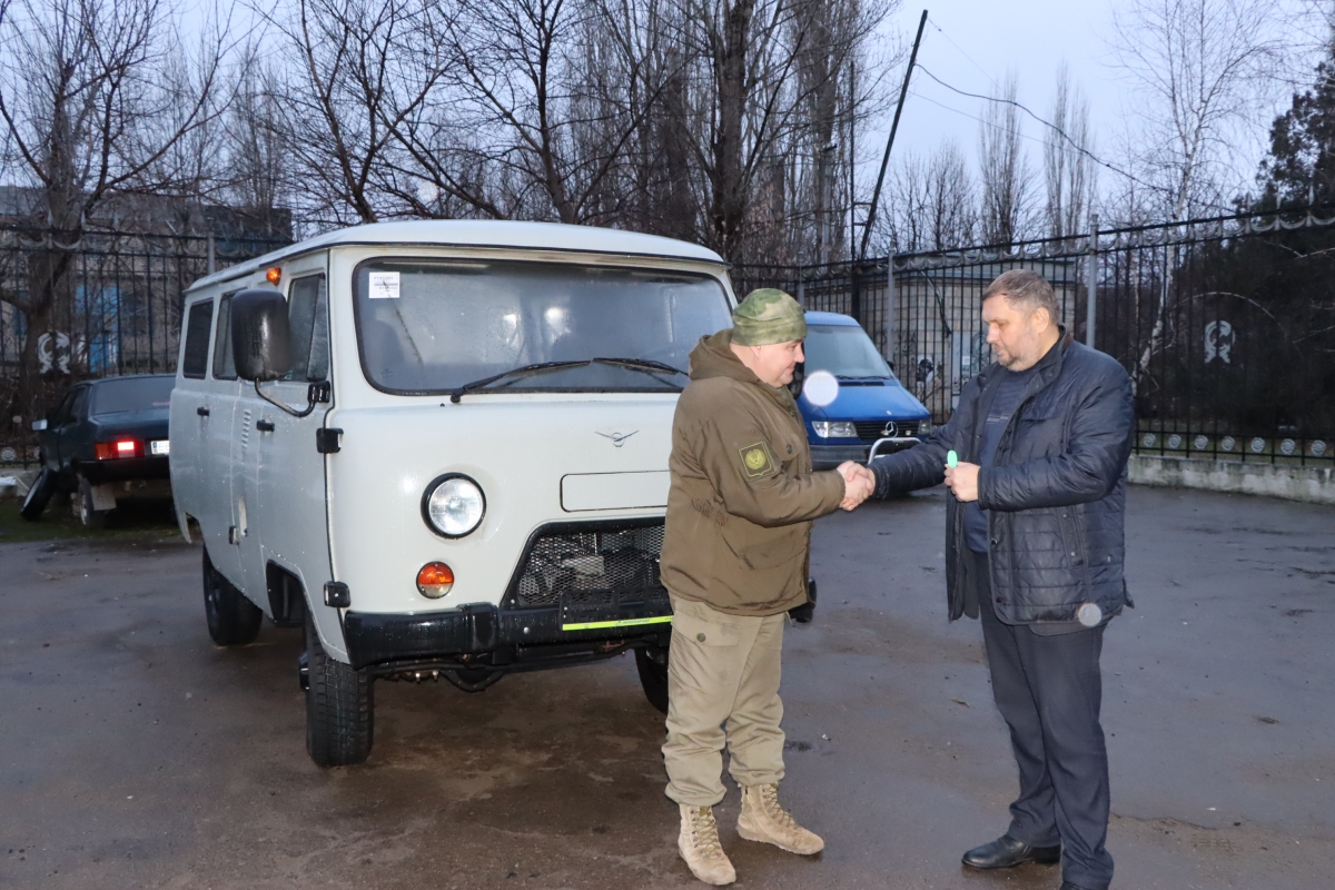 Шеф-регион передал в муниципальную собственность новый	автомобиль УАЗ