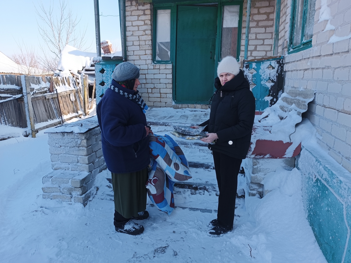 В Лутугинском муниципальном округе оказали помощь одинокой жительнице