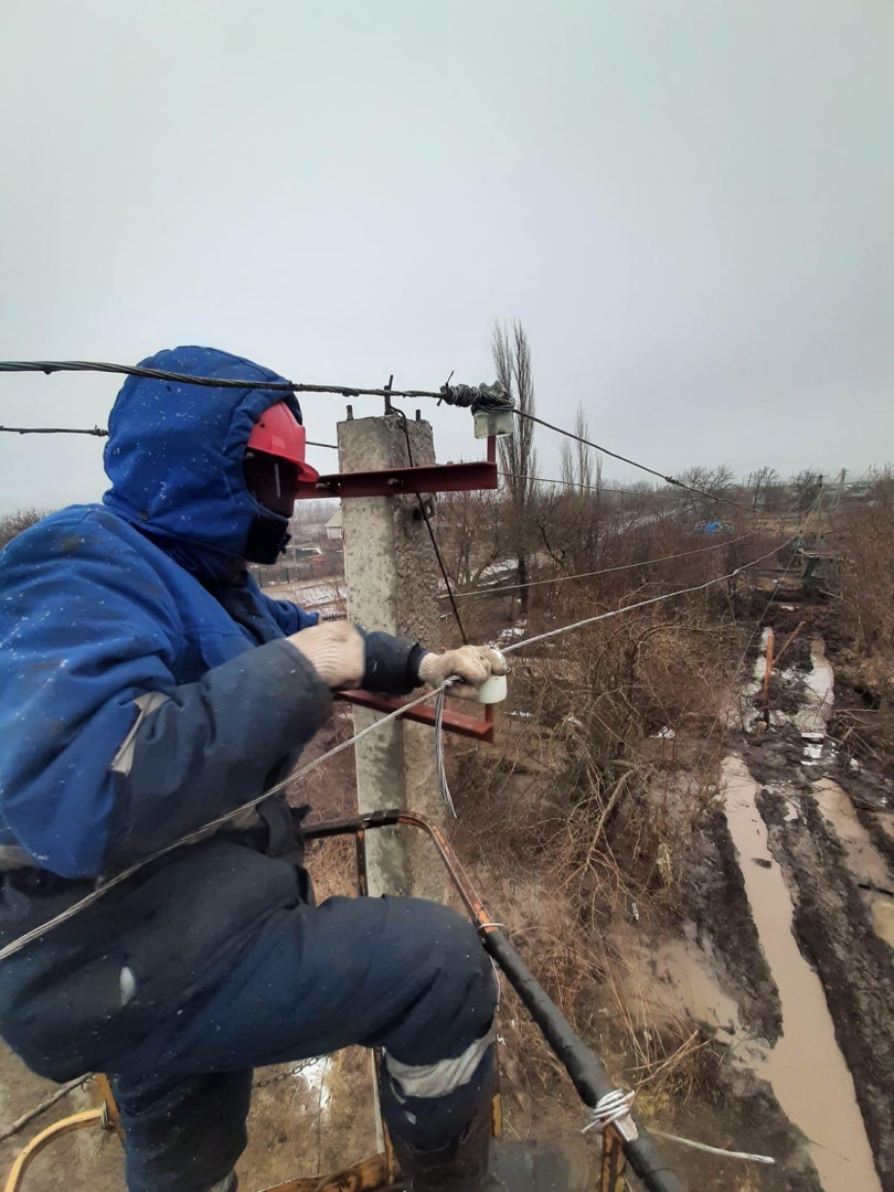 Аварийные бригады шефа-региона продолжают помогать Лутугинщине