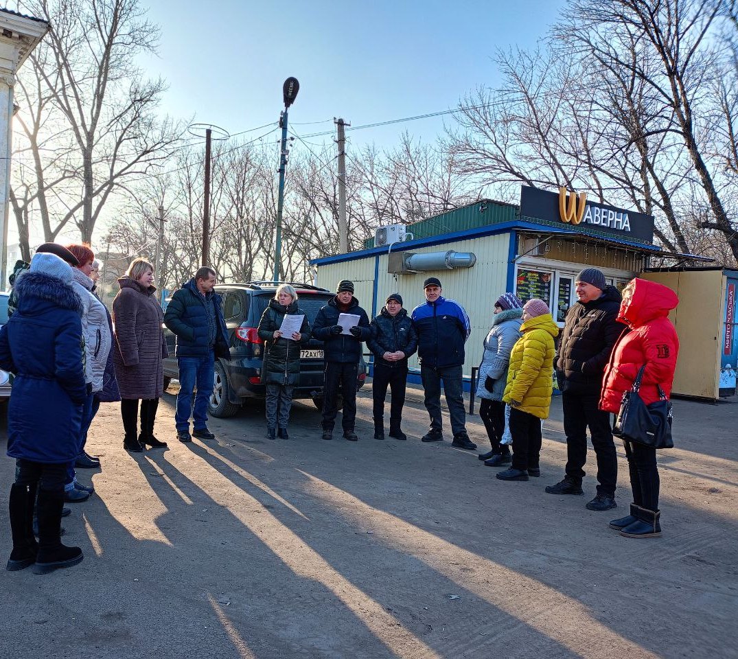 В Лутугинском поселке городского типа Белое состоялся сход граждан